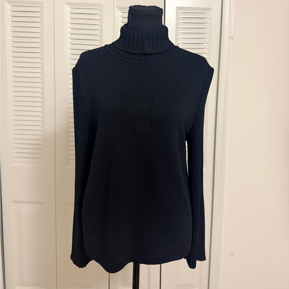 St. John Sport Black Knit Top 80% Wool